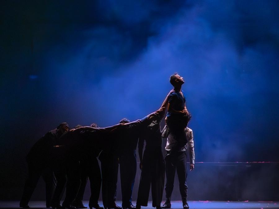 Danza doncellas lava